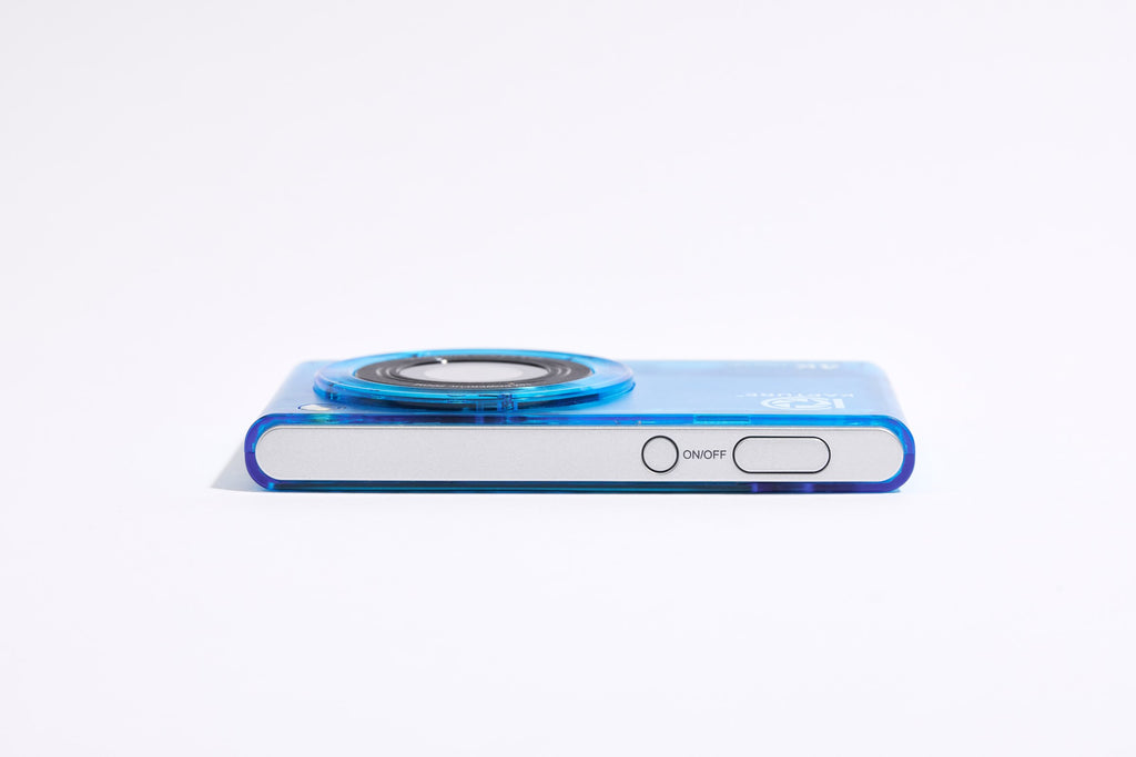 PiX Pocket Camera in Blue, top view, 11.8 mm thin